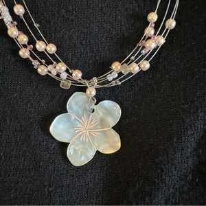 Flower necklace